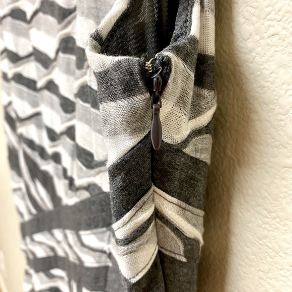 BNWT LOFT Sleeveless Sundress Sz 8 - Picture 3 of 6